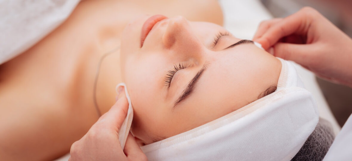 Facial treatment in Llandudno at HUSH Therapies